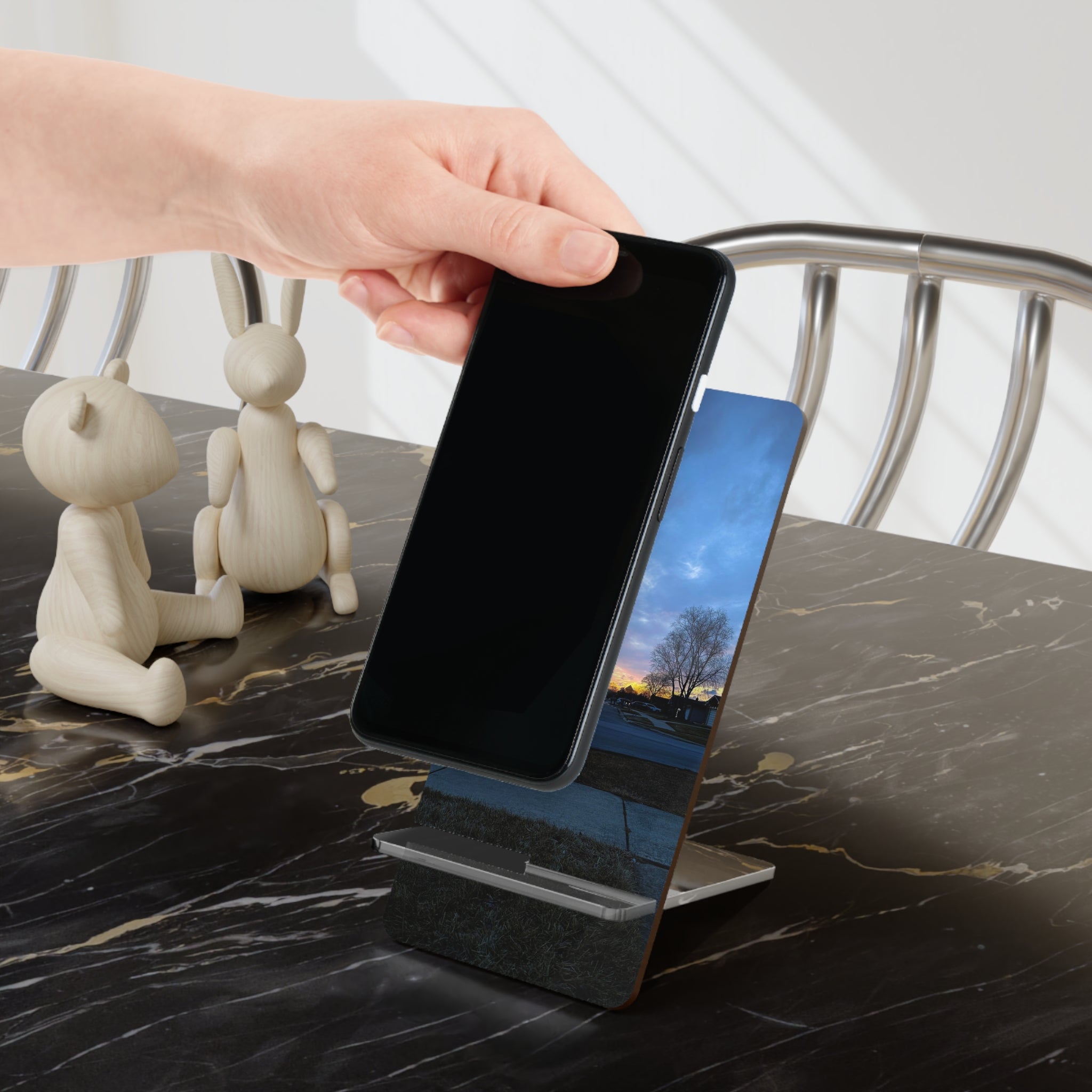 "Evening Intersection" Phone Stand