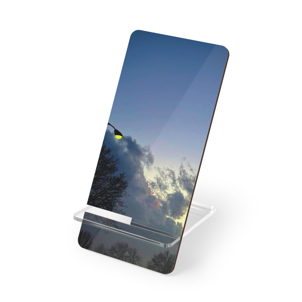 "Cloud Line" Phone Stand