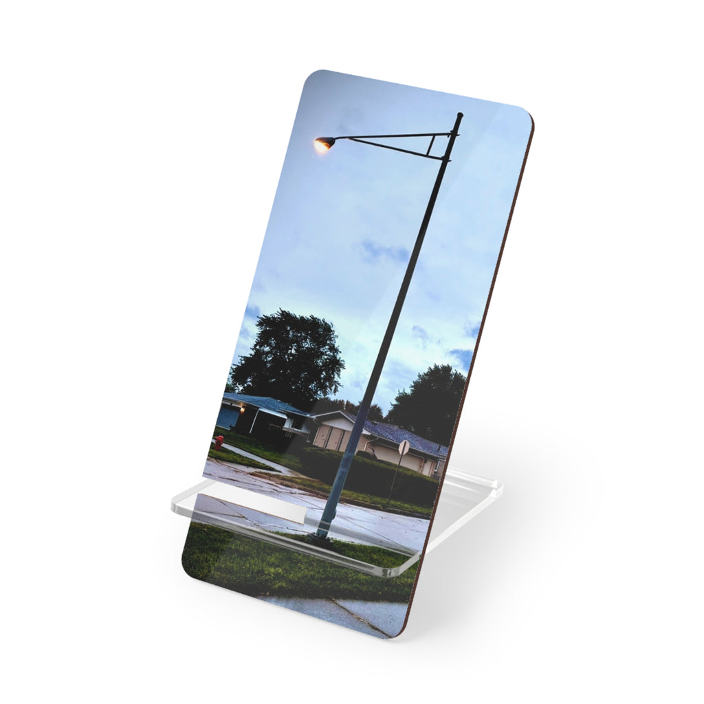 "Lamps On" Phone Stand